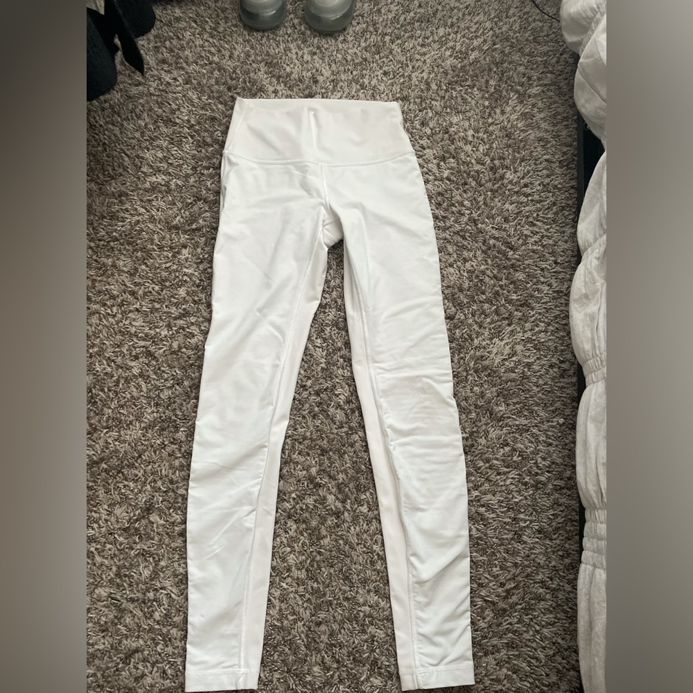 Lululemon white leggings size 6